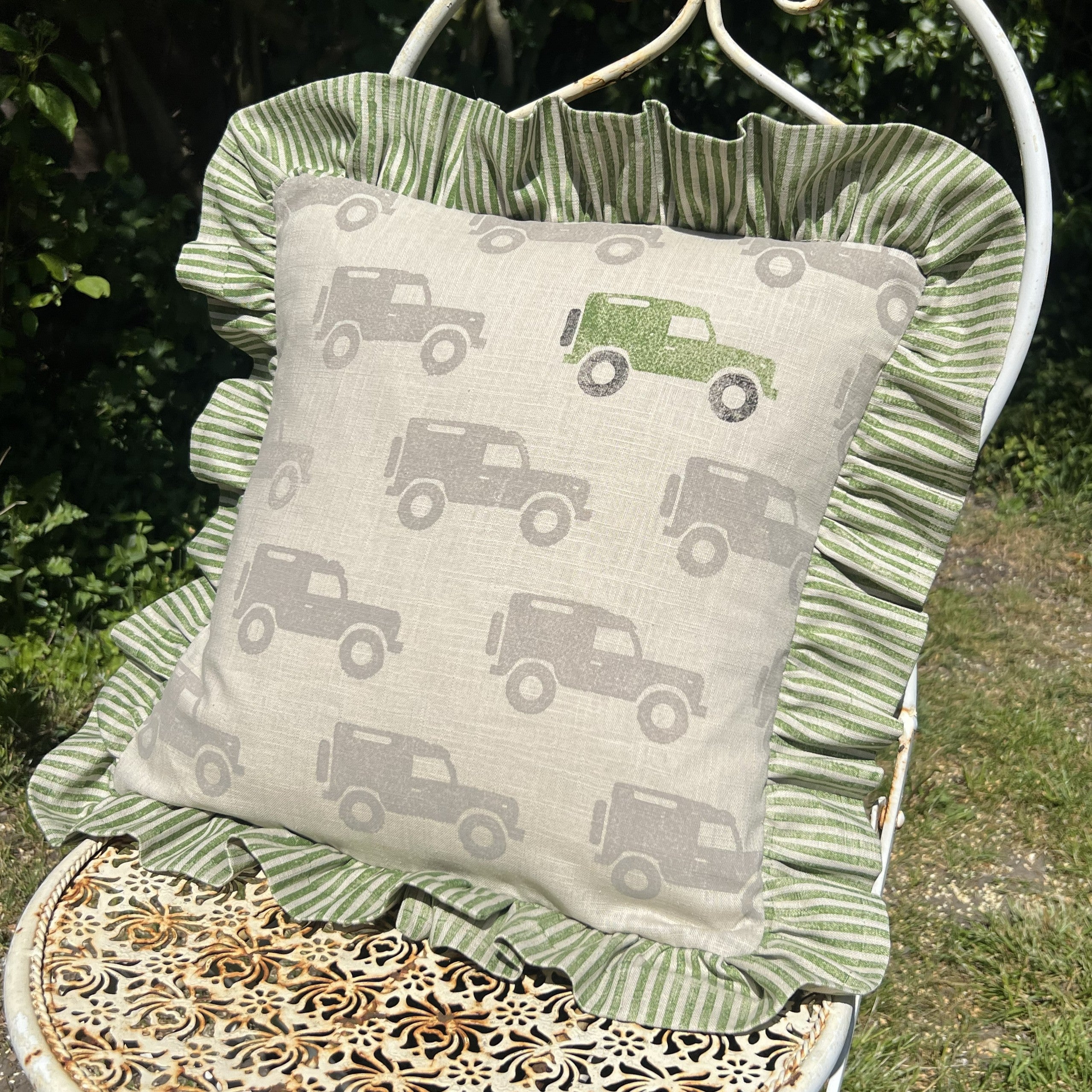 The Classic Land Rover Cushion