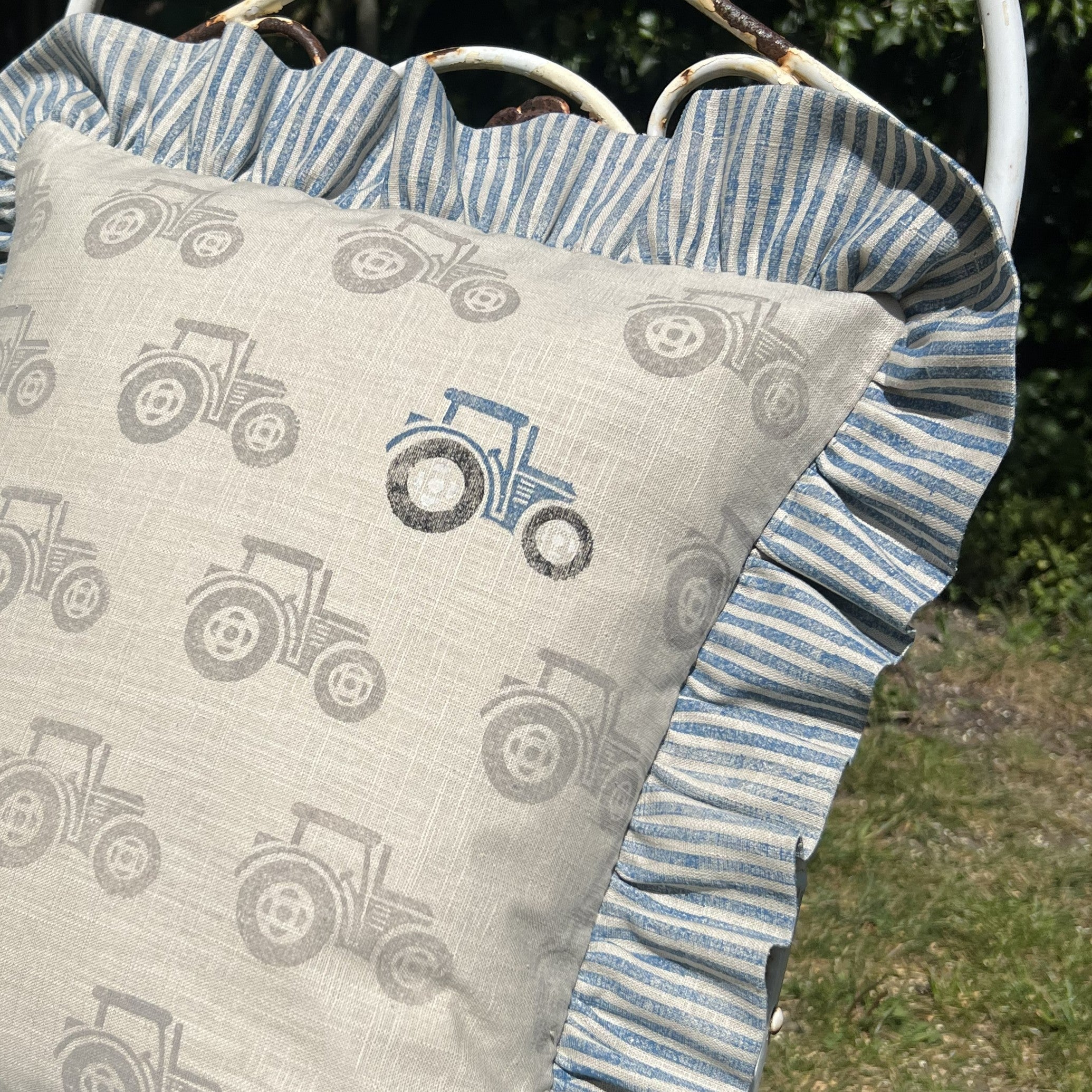 The Classic Tractor Cushion
