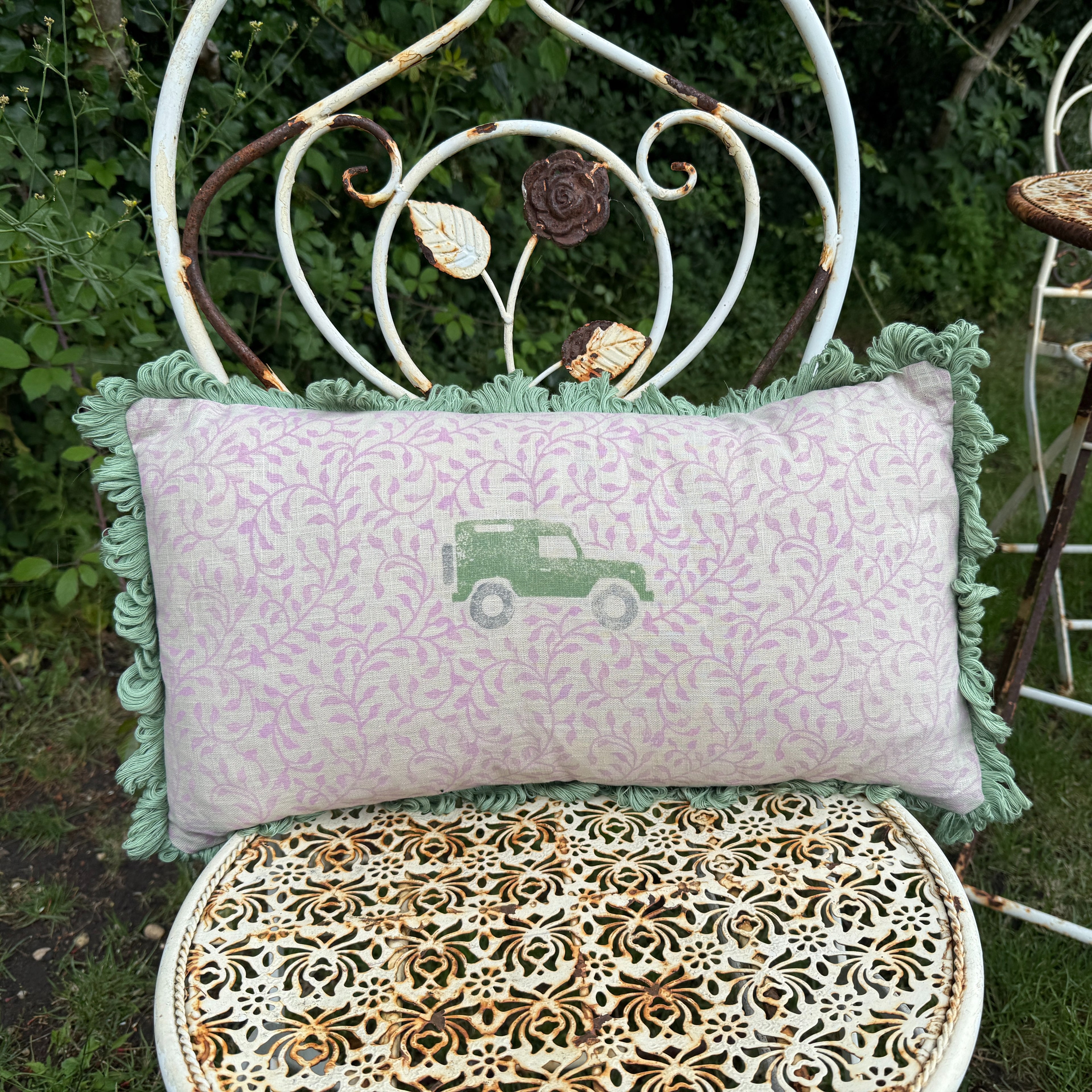 Vines Land Rover Cushion with Scallop Fringe