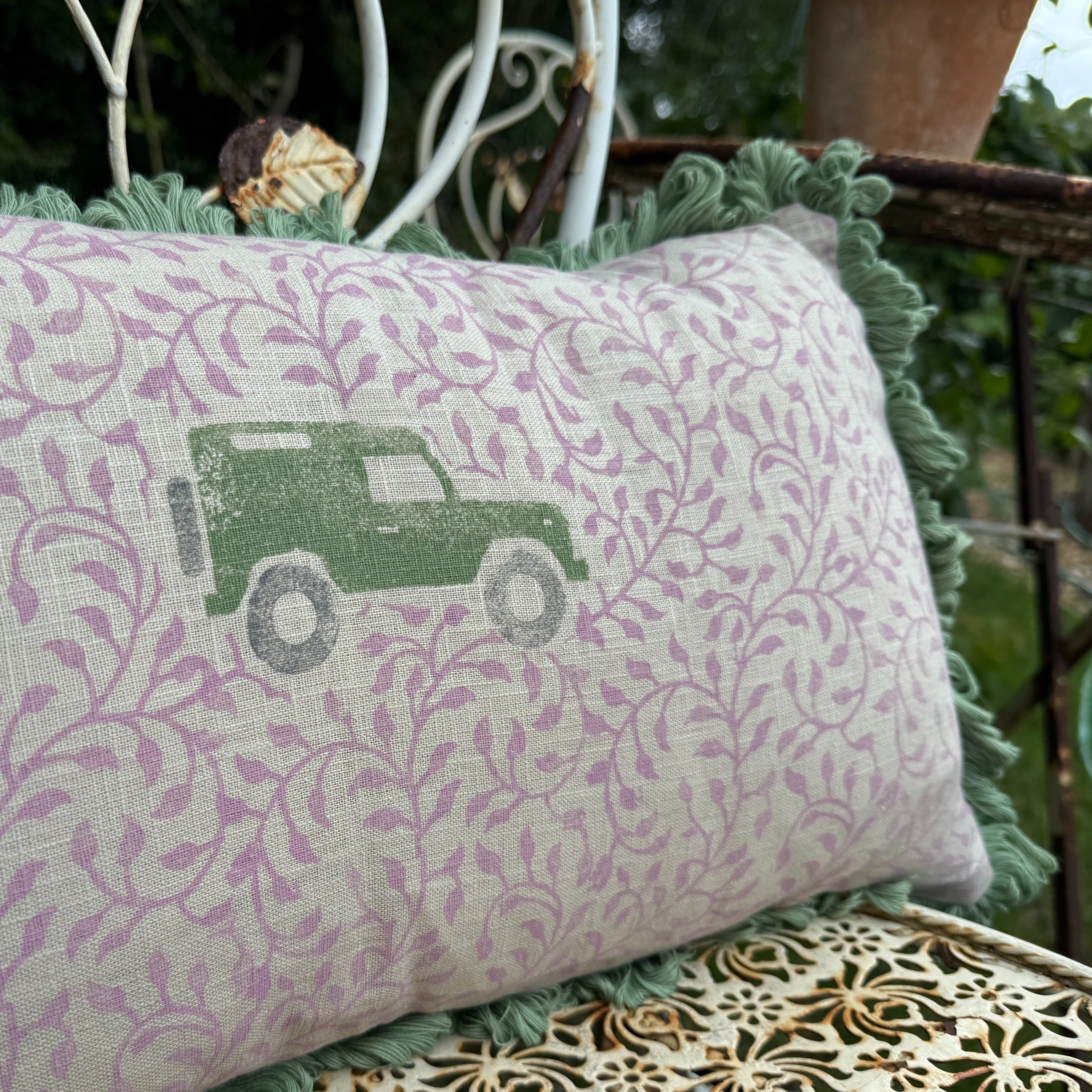 Vines Land Rover Cushion with Scallop Fringe